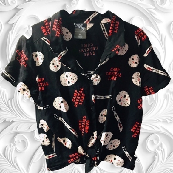 Camp Crystal Lake Friday The 13th Short Sieeve Size Small - Picture 1 of 2